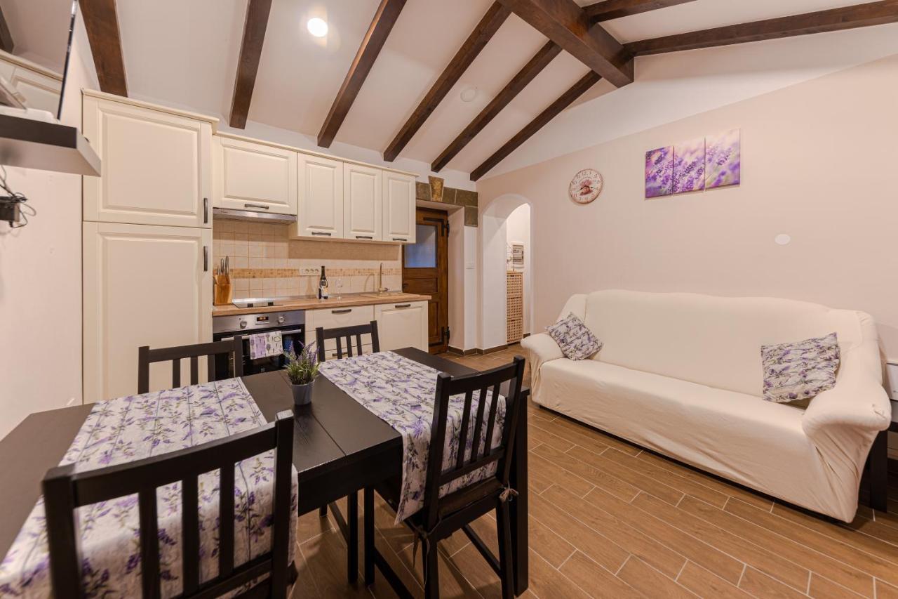 לוסיה Apartments Gea מראה חיצוני תמונה