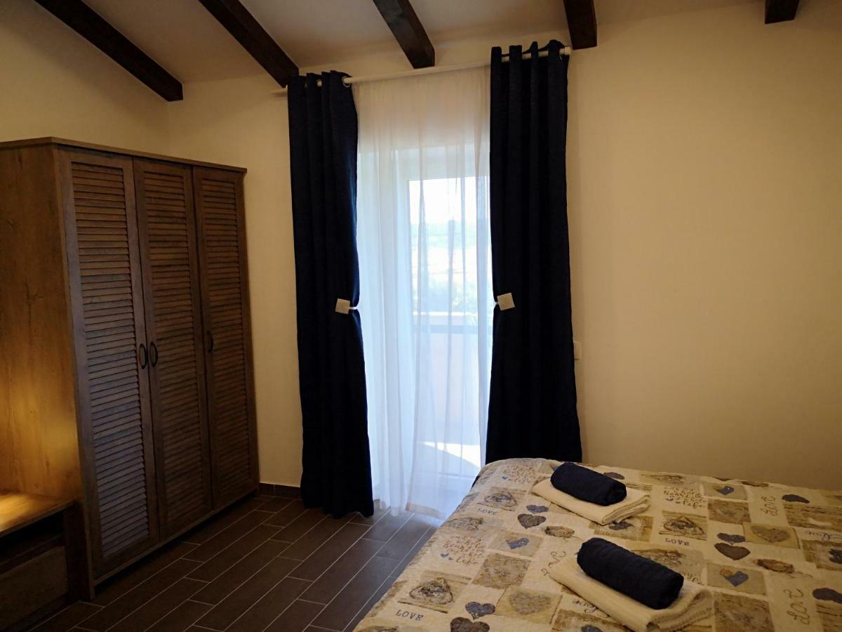 לוסיה Apartments Gea מראה חיצוני תמונה