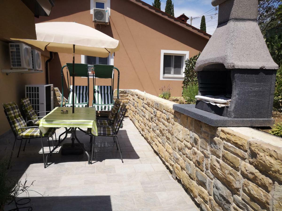 לוסיה Apartments Gea מראה חיצוני תמונה